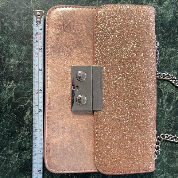 Max Studio Rose Gold crossbody bag New with tag - Picture 8 of 11